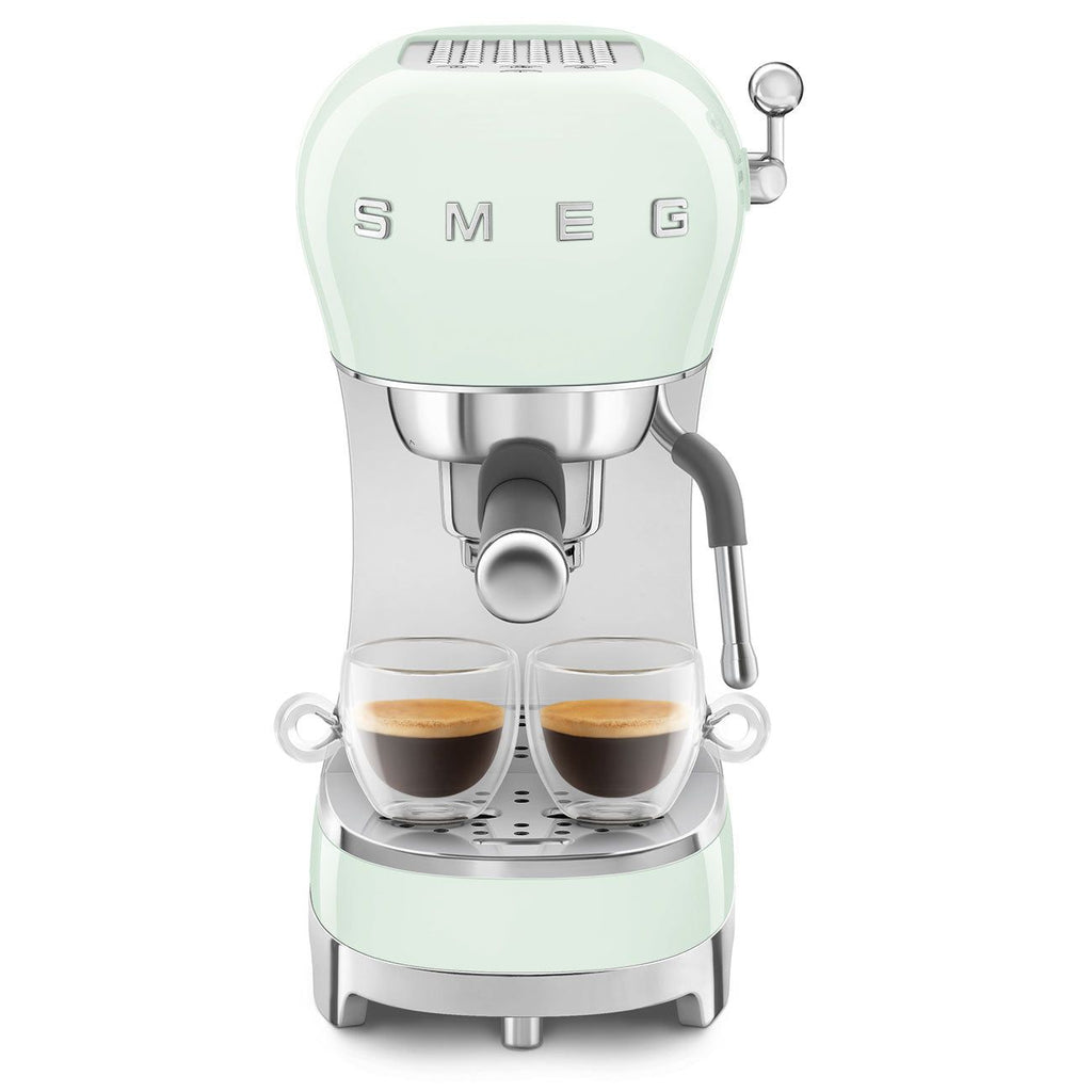 Cafetera Espresso Manual  Smeg 50's style - Jemaq