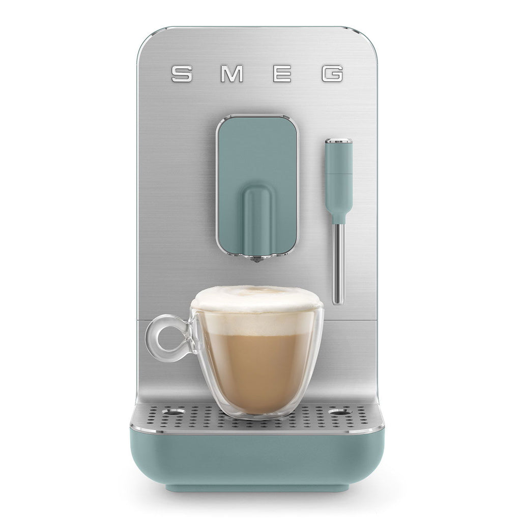 Cafetera Espresso Superautomática con espumador de leche. - Jemaq